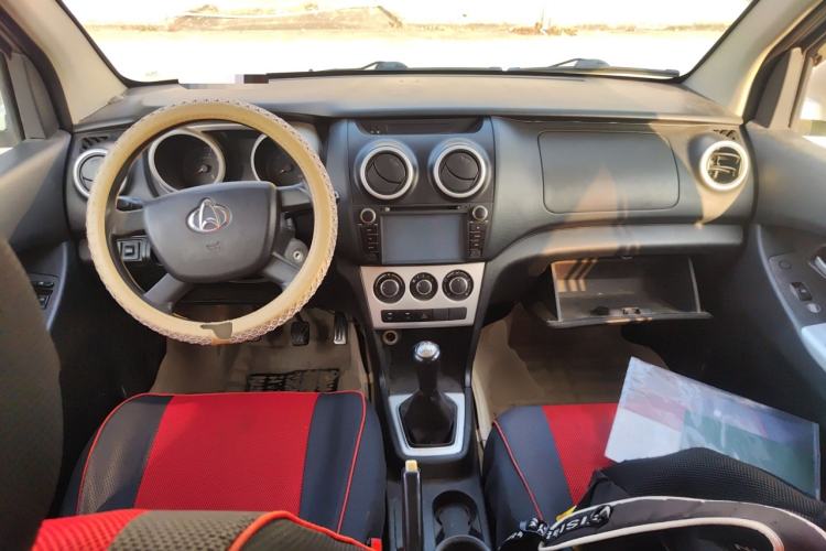 Used CHANGAN KAICHENG Ounuo S 2014 1.3L Happiness Model Center Console