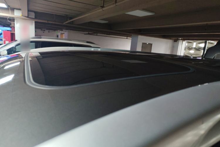 Used Mitsubishi Outlander 2019 2.4L 4x4 Zhi Xiang Edition 7 Seats China V Emission Standard