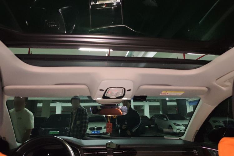 Used Audi A6 2021 allroad quattro Explorer 55 TFSI Prestige Off-Road Model Headliner