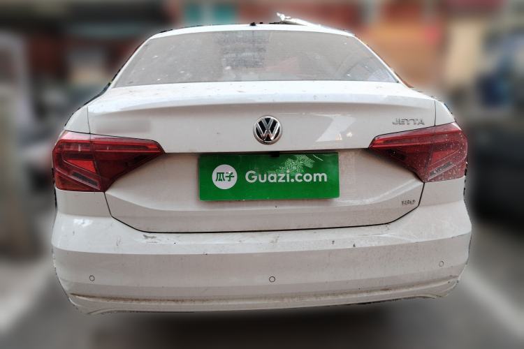 Used Volkswagen Jetta 2019 Dream Edition 1.5L Manual Fashion Version
