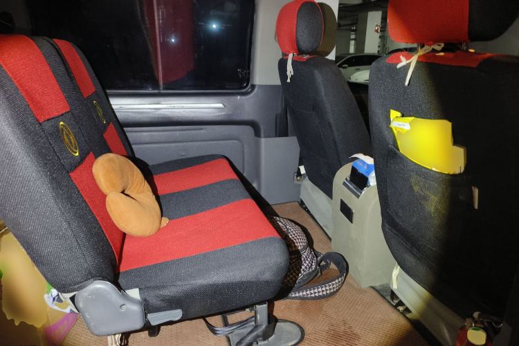 Used FORTHING Lingzhi 2013 V3 1.5L 7-Seater Standard Model II
