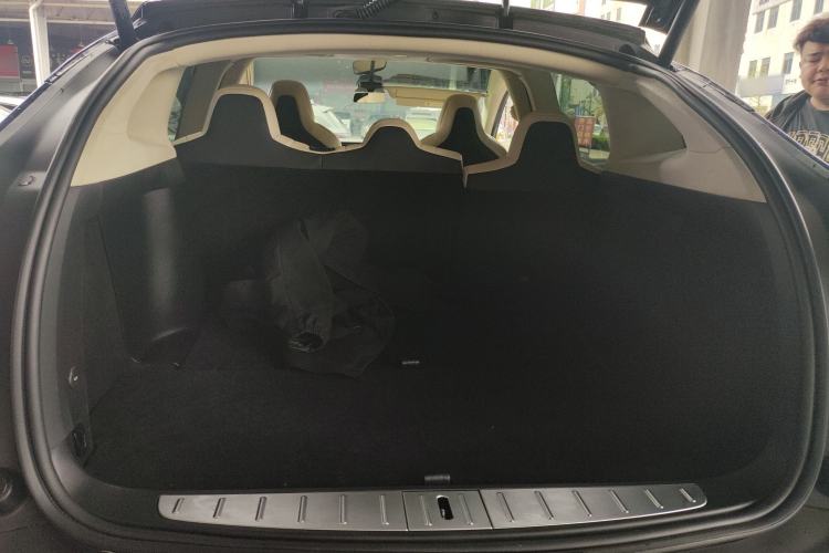 Used Tesla Model X 2016 X 75D Trunk