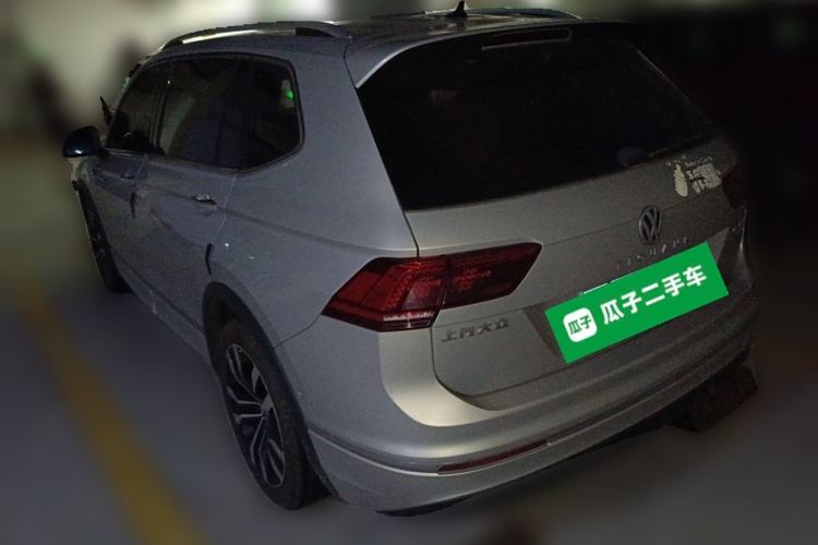 Used Volkswagen Tiguan L 2019 Revised 330TSI Automatic Two-Wheel Drive R-Line Flagship Edition China V Emission Standard