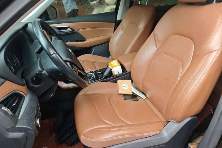 Used BORGWARD BX7 2018 28T Front-Wheel Drive Quality Enjoyment Version 5 Seats China VI Emission Standard