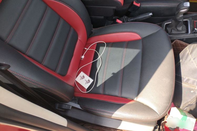 Used Haval H1 2016 Blue Label 1.5L AMT Luxury Model
