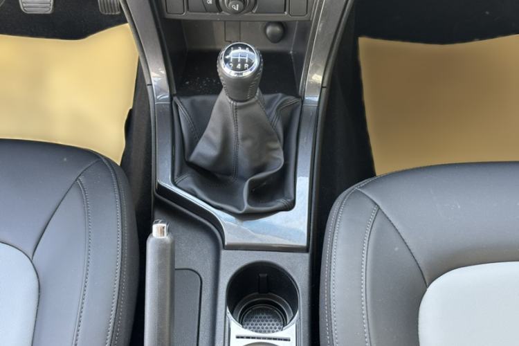 Used Great Wall Wingle 5 2023 "Dry Meal" Version 1.5T Gasoline Two-Wheel-Drive Advanced Large Double Interior 4