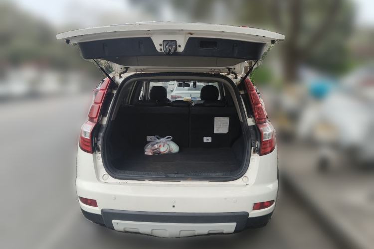 Used Geely Auto GX7 2014 2.0L Automatic Luxury Version
