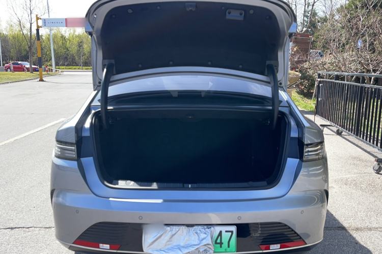 Used BYD Destroyer 05 2023 Champion Edition DM-i 120KM Prestige Model Trunk