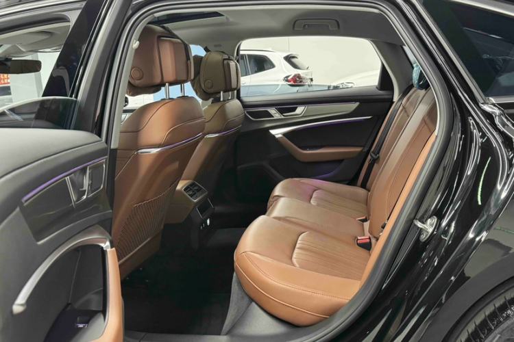 Used Audi A6L 2024 40 TFSI Luxury Prestige Edition Interior 8