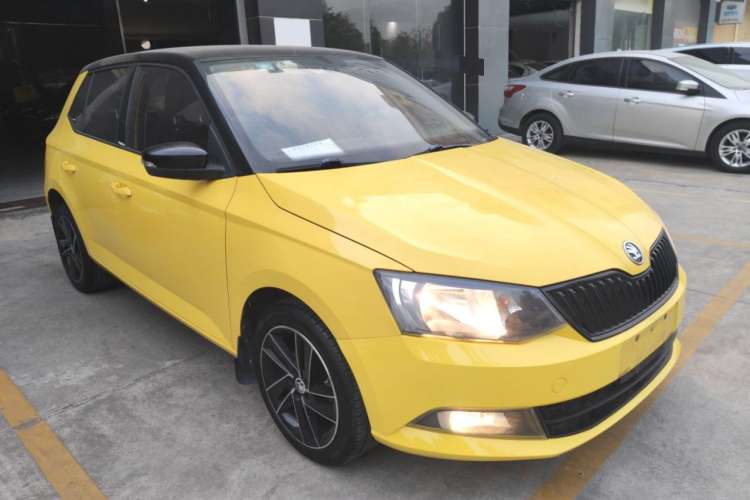 Used Skoda Fabia 2017 1.6L Automatic Sport Edition
