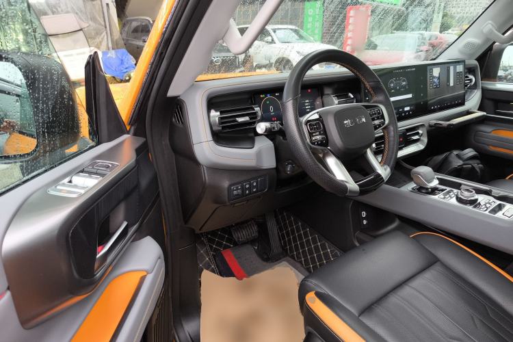 Used BAIC Off-Road BJ40 2024 2.0T All-New Urban Hunter Edition Ultimate Version