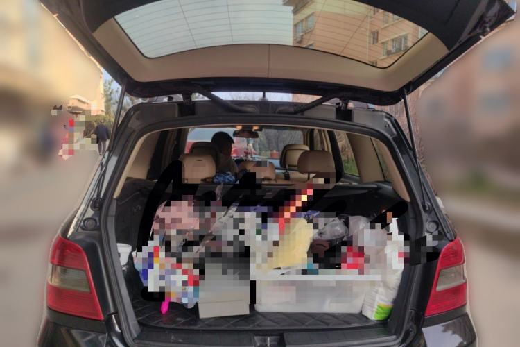 Used Mercedes-Benz GLK-Class 2011 GLK 300 4MATIC Dynamic Model Trunk