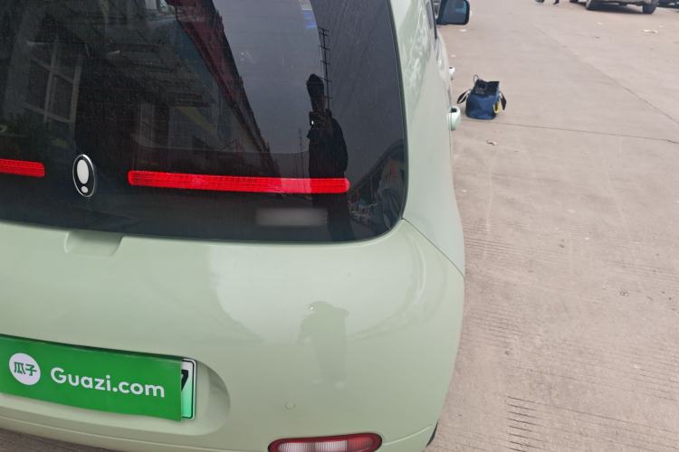 Used ORA White Cat 2022 Upgraded Model 305km Range Luxury Version Lithium-Ion Battery
