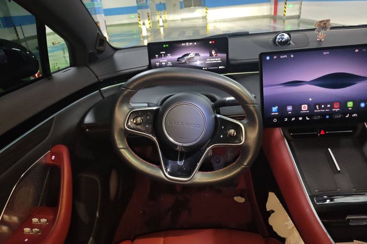 Used Hima Luxeed S7 2024 Max RS Four-Wheel-Drive Performance Edition Steering Wheel