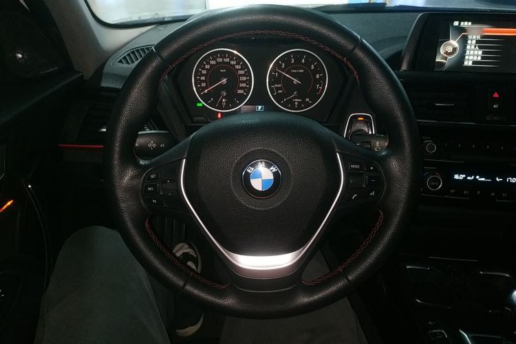 Used BMW 1 Series 2015 120i Sport Design Package Steering Wheel