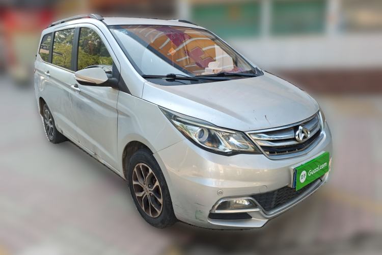 Used CHANGAN KAICHENG Oushang A600 2016 1.5L Manual Luxury 7-Seater Front Right 45 Deg