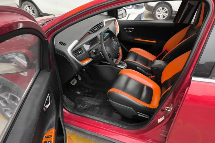 Used Geely Auto Vision X1 2017 1.3L Automatic Player Edition
