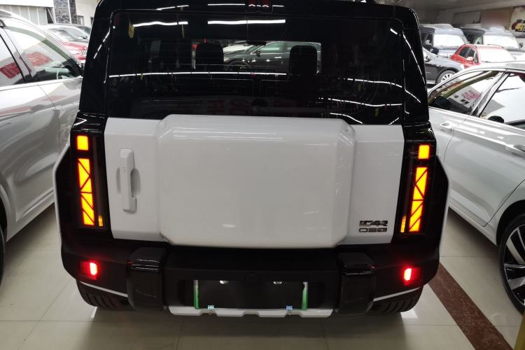 Used iCAR 03T 2024 520km Two-Wheel Drive Long-Range Version Rear