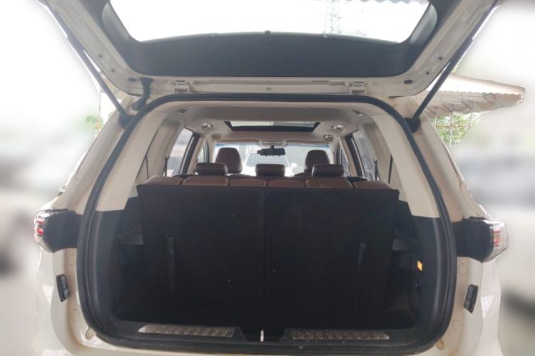 Used Bisu T5 2017 1.5T Manual Comfort Model Trunk