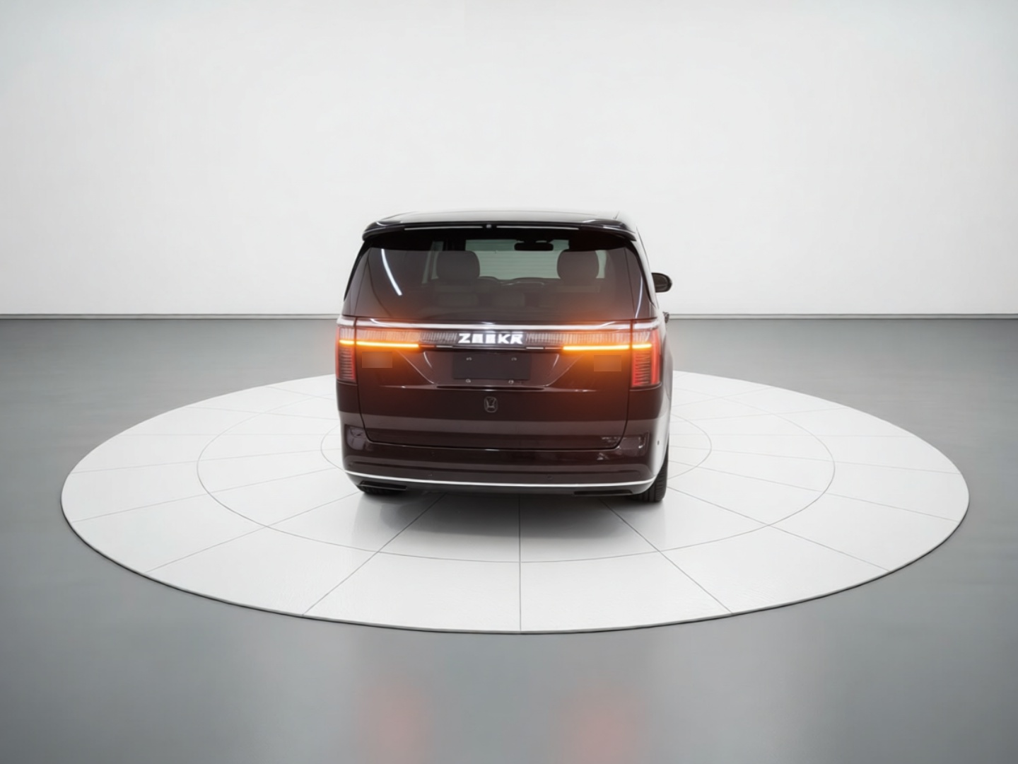 Zeekr 009 2024 7-Seater Aisle Version 108 kWh — снимка 5