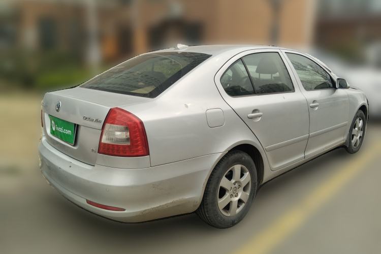 Used Skoda Octavia 2012 1.6L Manual Yijie Edition