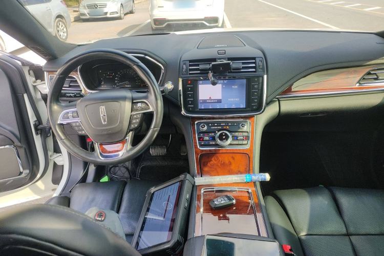 Used Lincoln Continental 2019 2.0T Two-Wheel Drive Prestige Version China VI Standard
