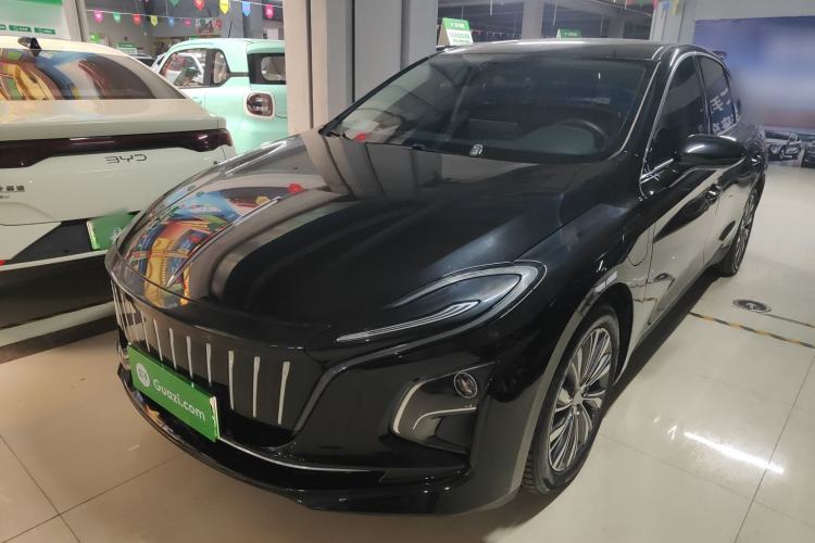 Used Hongqi E-QM5 2022 431 km Charge & Enjoy Edition