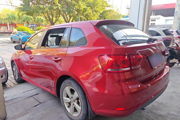 Used Volkswagen Gran Lavida 2015 1.6L Automatic Fashion Edition