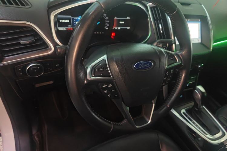 Used Ford Edge 2018 EcoBoost 245 Two-Wheel-Drive Titanium 7-Seater China V Standard