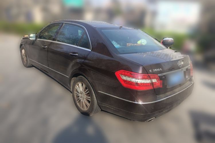 Used Mercedes-Benz E-Class 2011 E 300 L Elegant Model
