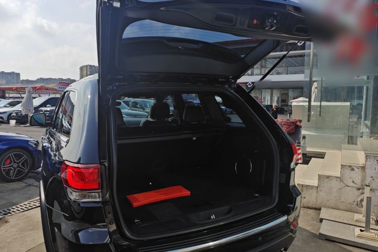 Used Jeep Grand Cherokee (Import) 2020 3.0L Elite Navigation Edition