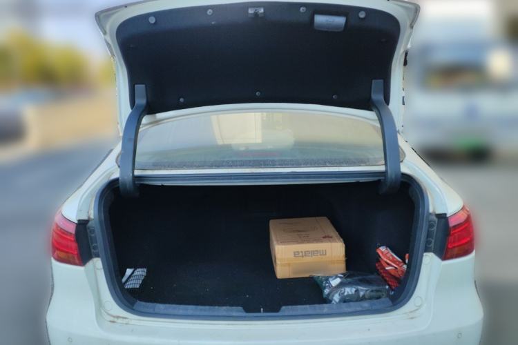 Used Changan Raeton CC 2018 1.5T Automatic Elegant Version China V Standard
