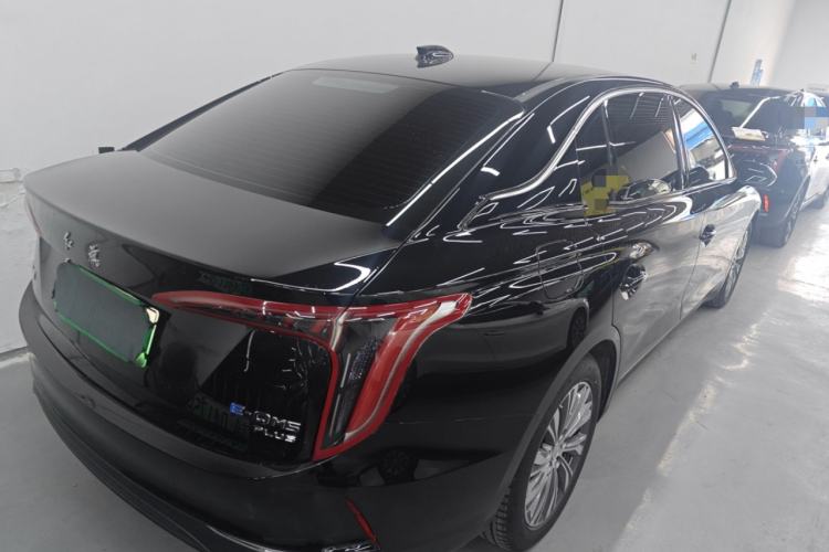 Used Hongqi E-QM5 2024 610 km PLUS Rear Right 45 Deg