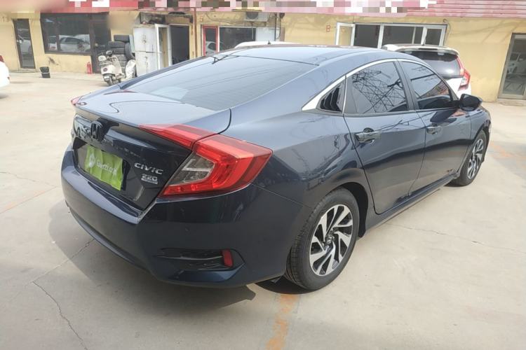 Used Honda Civic 2016 220TURBO CVT Luxury Edition
