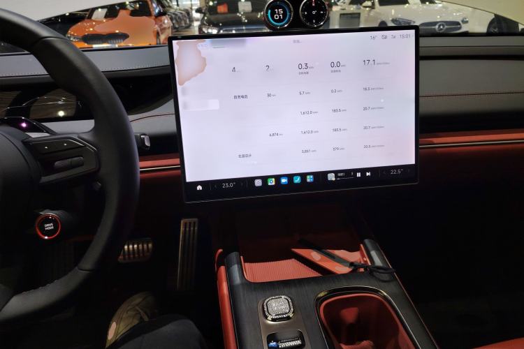 Used Xiaomi Auto SU7 2024 Four-Wheel Drive Ultra-Long Range Advanced Intelligent Driving Max Edition Center Console