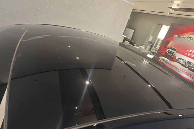 Used Tesla Model Y 2024 Rear-Wheel-Drive Version
