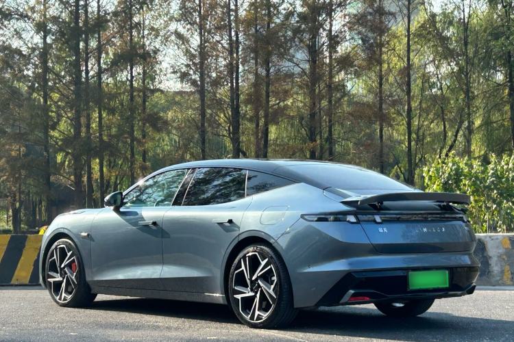 Used Lynk & Co Z10 2025 95 kWh 702 km All-Wheel Drive Intelligent Driving Ultra
