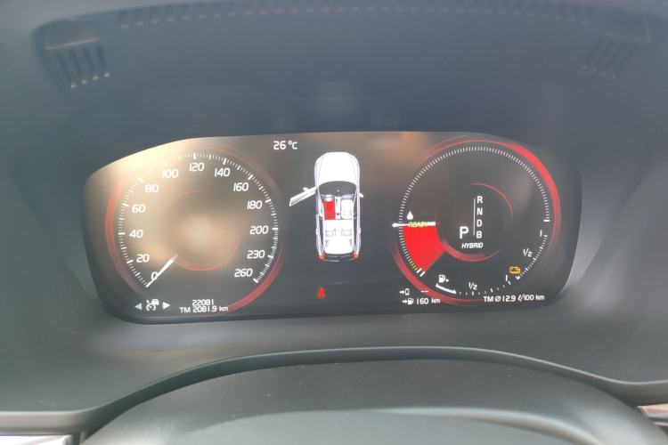 Used Volvo XC60 New Energy 2019 T8 E-Drive Hybrid Prestige Luxury Version China V Standard
