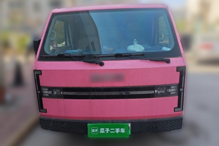 Used SRM New Energy E3L 2024 Custom Luxury Model Front