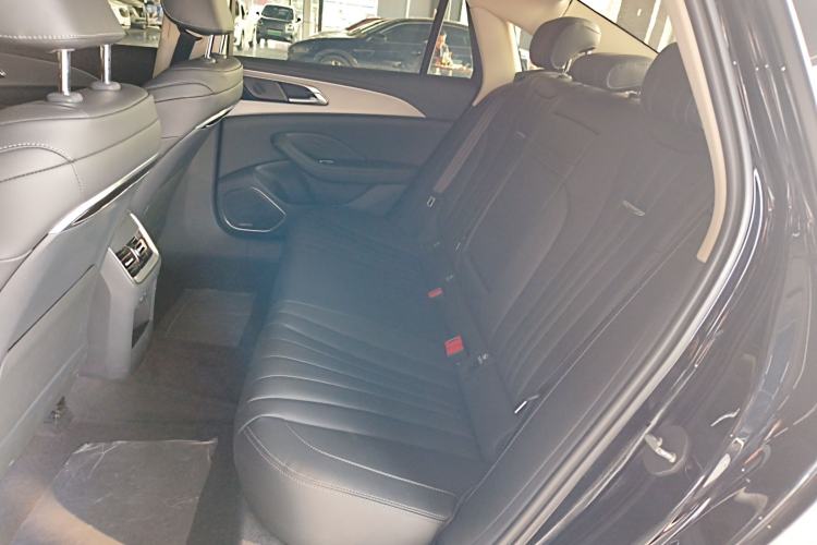 Used Hongqi H5 2024 1.5T DCT Smart Connect Flagship Edition Left Rear Seat