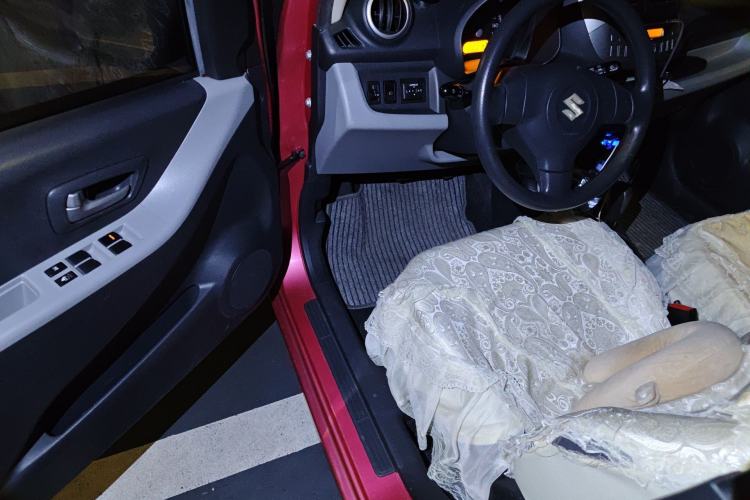 Used Suzuki Alto 2013 1.0L Automatic Luxury Model Driver Seat