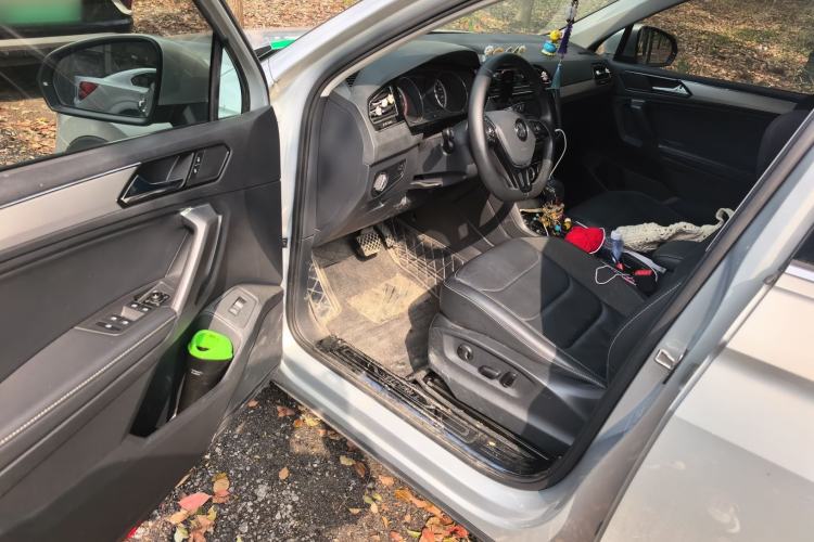 Used Volkswagen Tiguan L 2019 330TSI Automatic Two-Wheel Drive Smart Luxury Version China V Emission Standard