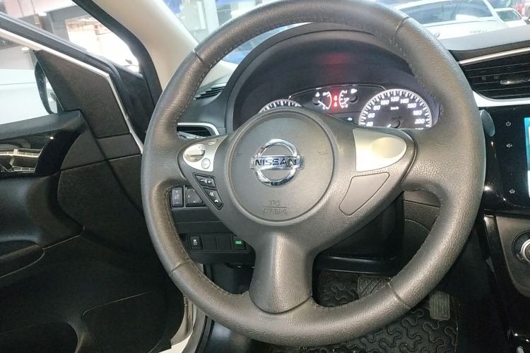 Used Nissan Sylphy 2019 1.6XV CVT Smart Connect Luxury Edition China VI Standard
