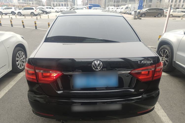 Used Volkswagen Lavida 2013 Revised Version 1.4 TSI DSG Comfort Edition
