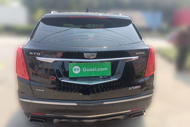 Used Cadillac XT5 2018 28E Four-Wheel Drive Tech Version
