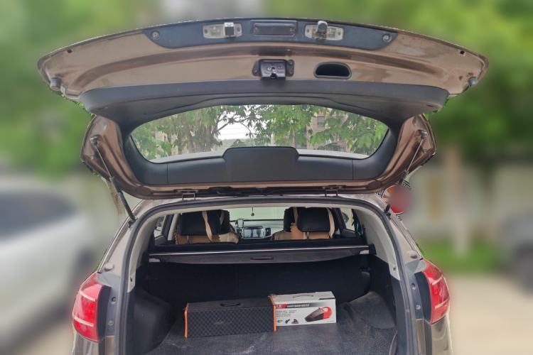 Used Kia Sportage R 2012 2.0L Automatic Two-Wheel Drive GLS
