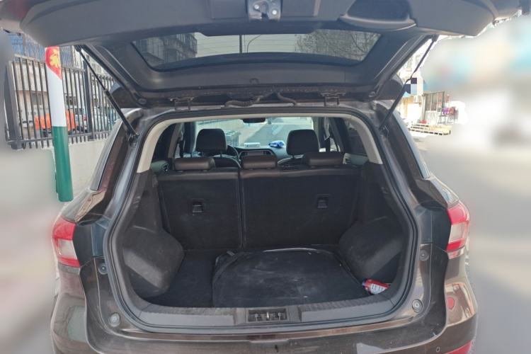 Used GAC Trumpchi GS4 2015 200T G-DCT Luxury Edition Trunk