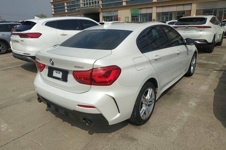 Used BMW 1 Series 2022 120i M Sport Night Edition Rear Right 45 Deg