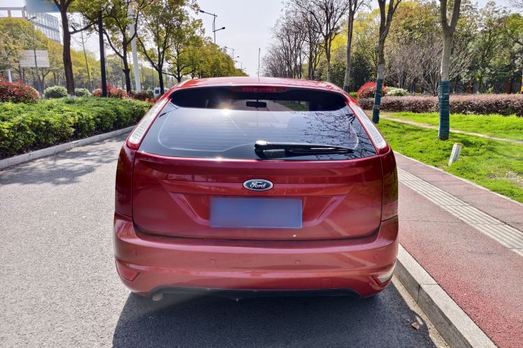 Used Ford Focus 2013 Hatchback Classic 1.8L Automatic Base Model
