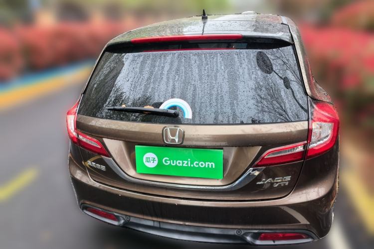 Used Honda Jade 2013 1.8L CVT Luxury Edition 5 seats
